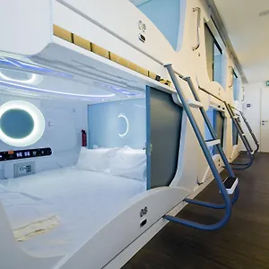 Hôtel capsule M Qube
